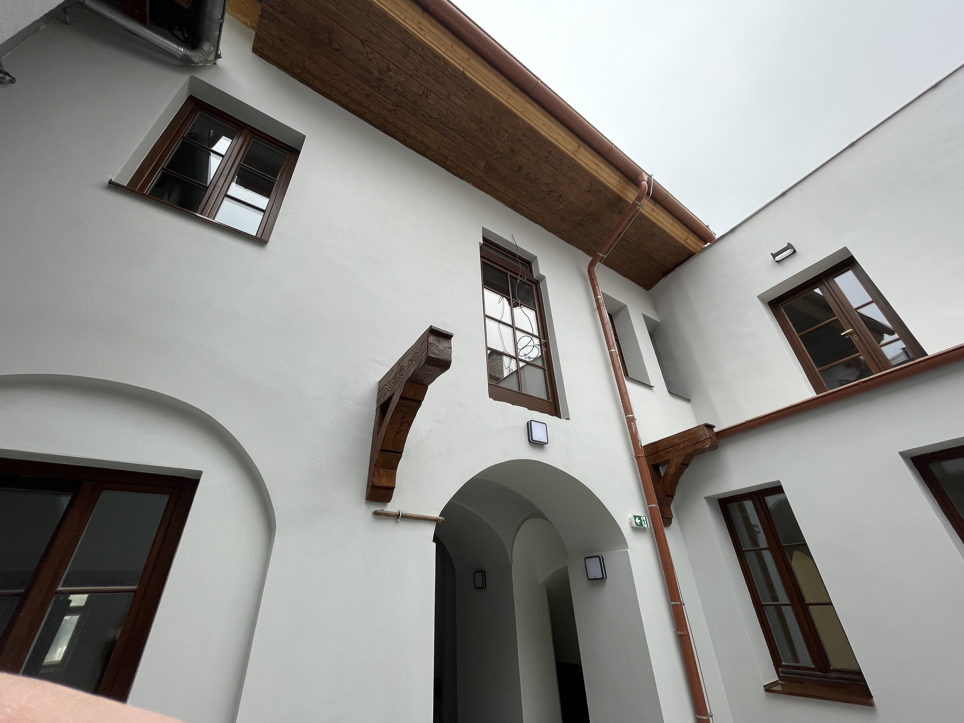 2DD57054-2D24-4D9B-9AB3-3B9F2627DB20