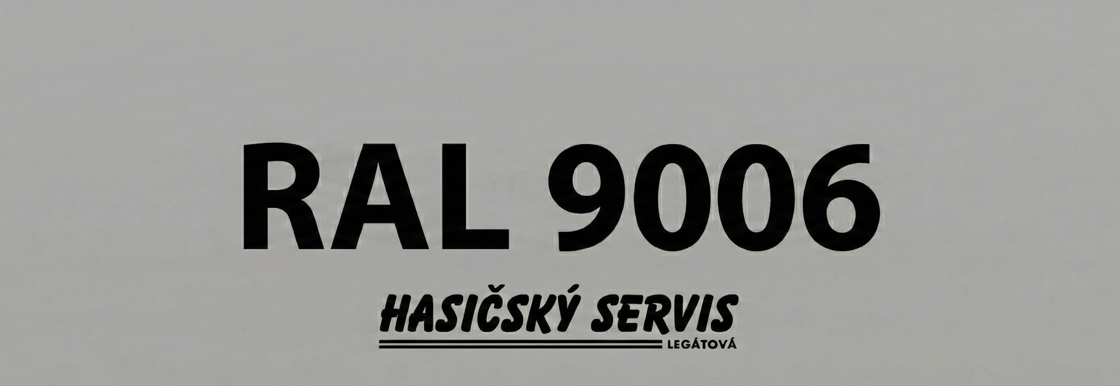 Barva RAL 9006 Bílý hliník